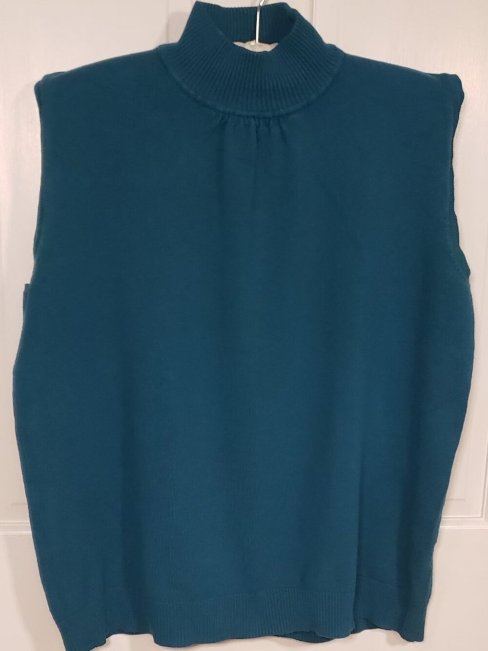 Dressbarn Women’s Teal Sleeveless Turtleneck Sweater Vest 14/16